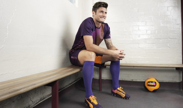 【华体会】2021中国足球三重困局，联赛体系动摇 洲际赛场失守 国家队前路迷茫